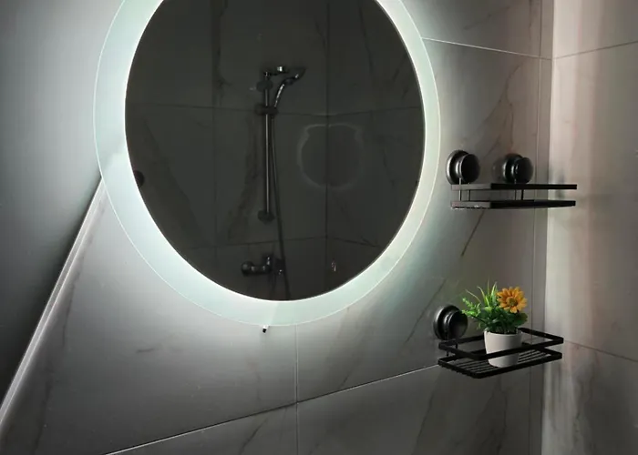 Dragon Nest Center Апартаменты